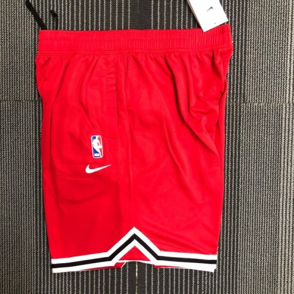 Men's Chicago Bulls Training Exceptional Shorts Red - Image 2
